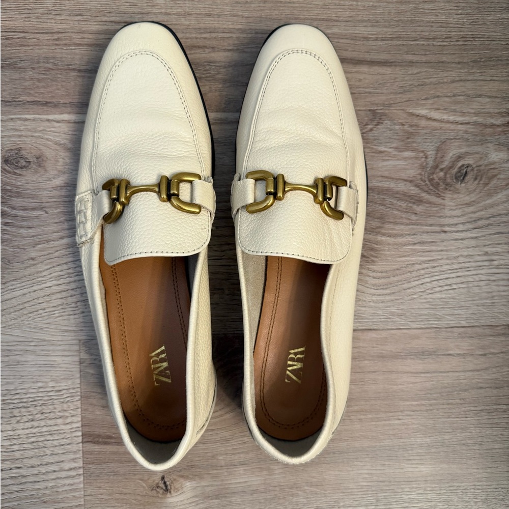 Zara Cream Gold Loafers Slip-On Elegance